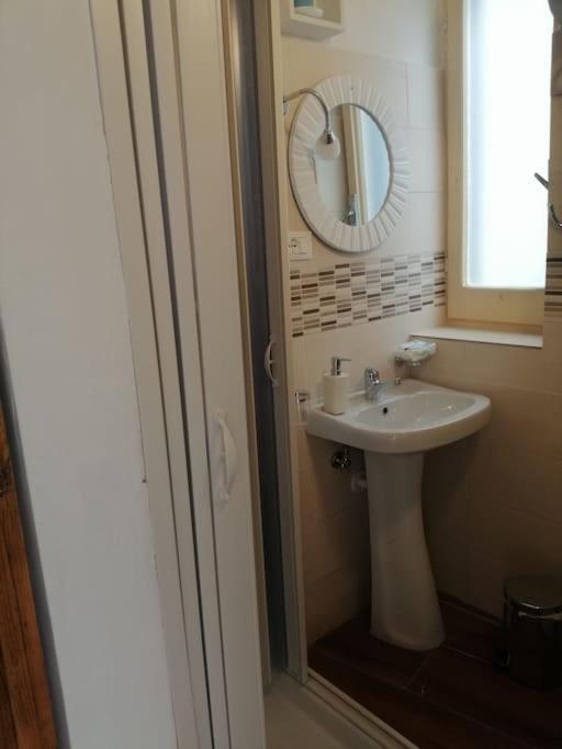 Villa La Casa Di Cinzia à Pettorano sul Gizio Extérieur photo