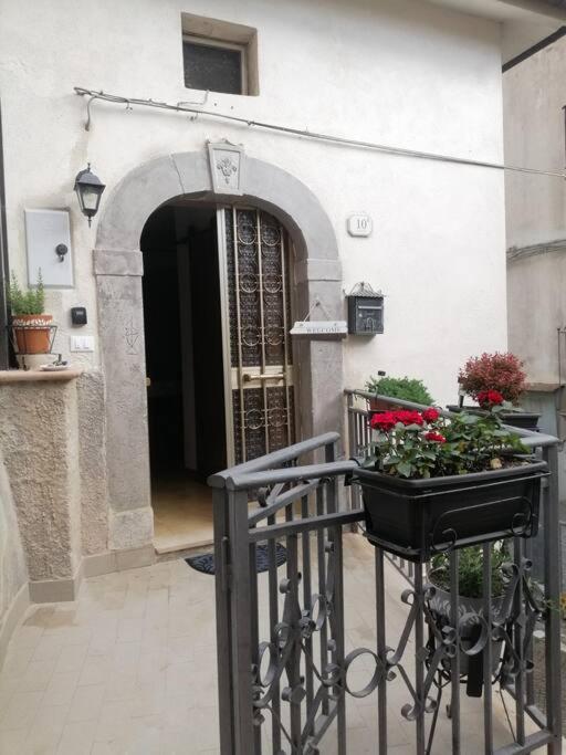 Villa La Casa Di Cinzia à Pettorano sul Gizio Extérieur photo