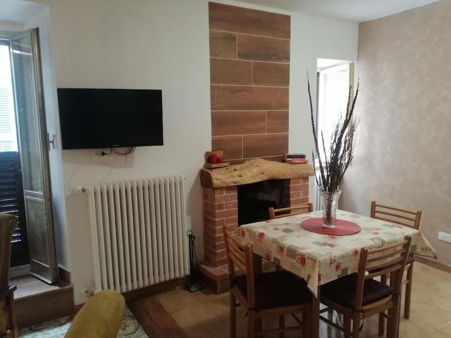 Villa La Casa Di Cinzia à Pettorano sul Gizio Extérieur photo