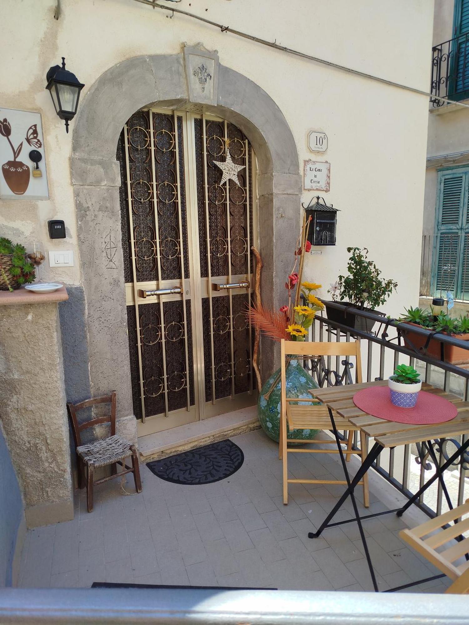 Villa La Casa Di Cinzia à Pettorano sul Gizio Extérieur photo